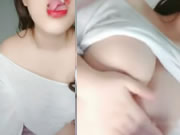 在直播間裡忘我自慰 嬌喘連連 淫叫不斷